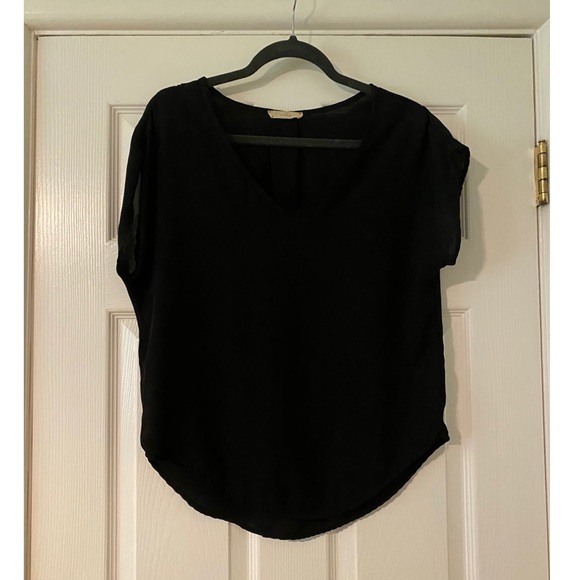 Lush tee/blouse - Picture 2 of 2